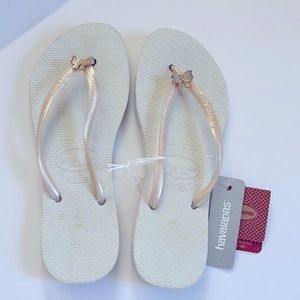NWT Havaianas Metal Bow Sandals